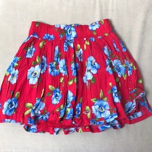 Hollister floral Skirt- size Small